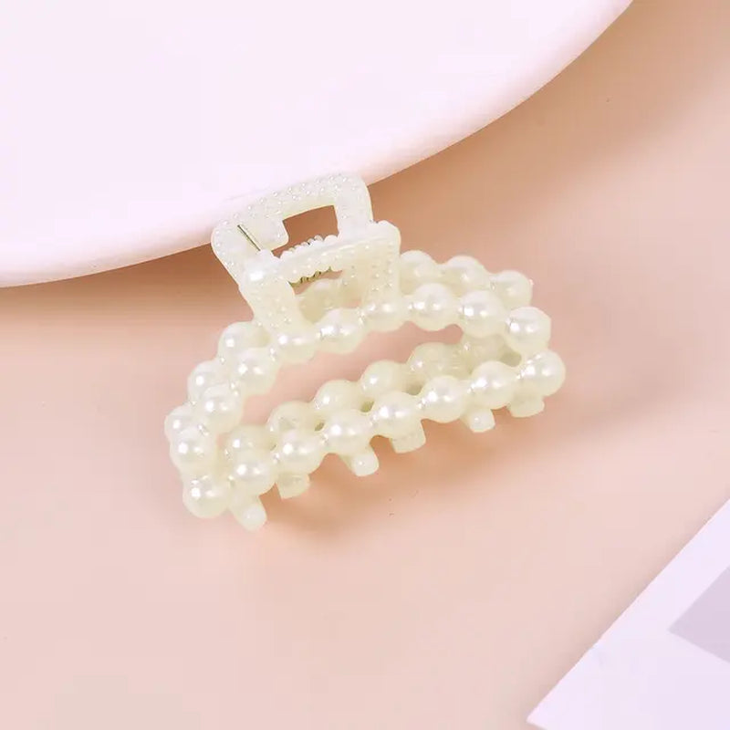 Hair Claws Pearl Claw Clips for Woman Large Size Barrette Crab Ladies 2022 Fashion Hair Accessories Female Summer Hairpin